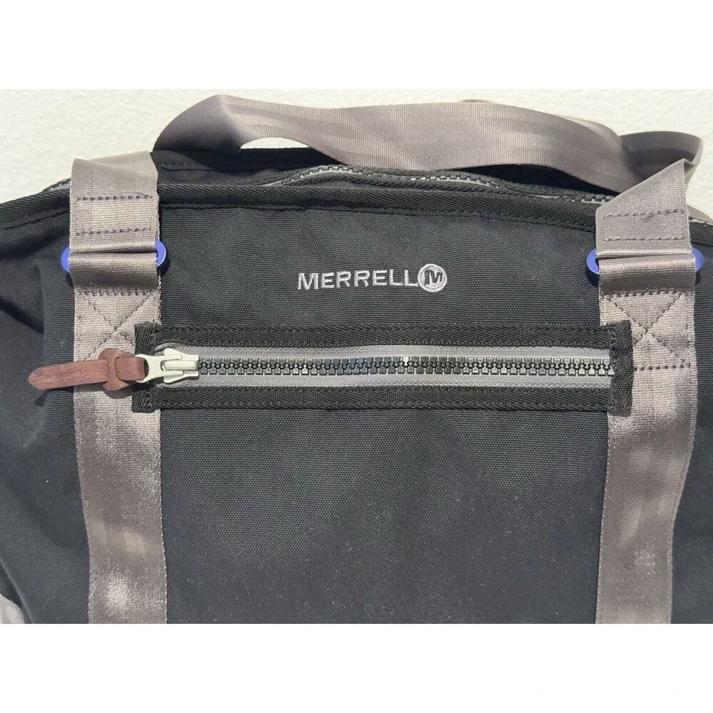 MERRELL Dayender 2 Duffel Tote Bag Black Water Resistant Laptop Pocket Zipper